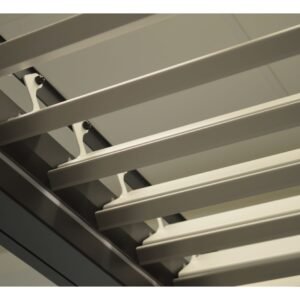 Motorgesteuerte Pergola 3x4 aus schwarzem und weißem Aluminium mit verstellbaren Lamellen – Bild 4