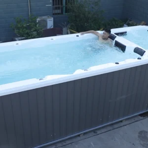 Freistehender Acryl-Pool Whirlpool Massage großer Outdoor-Schwimm-Whirlpool – Bild 4